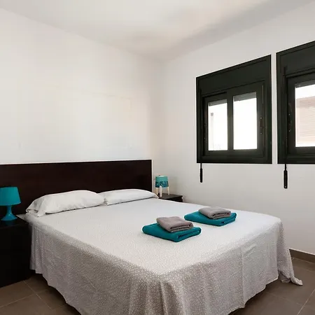 Lets Holidays Passeig Del Mar Апартаменты *