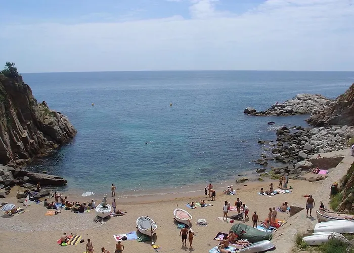 Apartmán Lets Holidays Amazing Triplex Sea Views In Tossa Tossa de Mar
