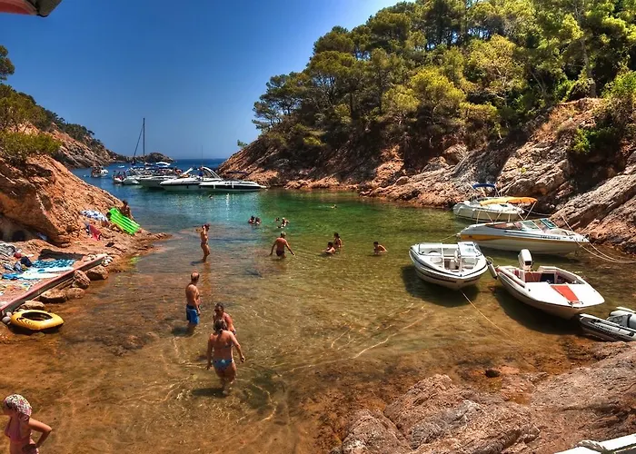 Lets Holidays Amazing Triplex Sea Views In Tossa * Tossa de Mar